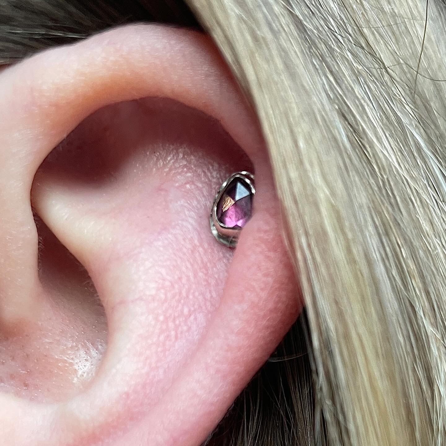 Rhodolite Garnet Threadless End 14k